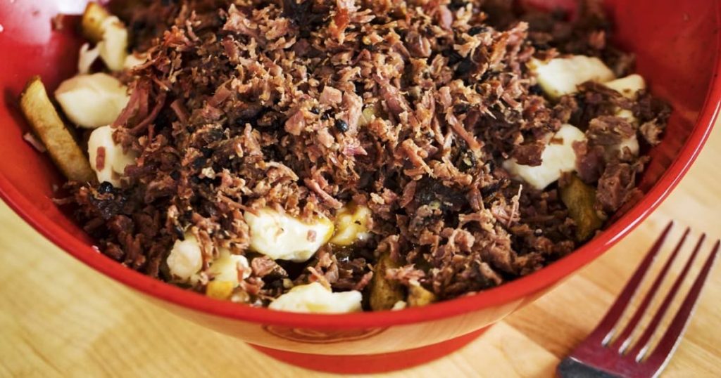 What Makes a Great Smoked Meat Poutine